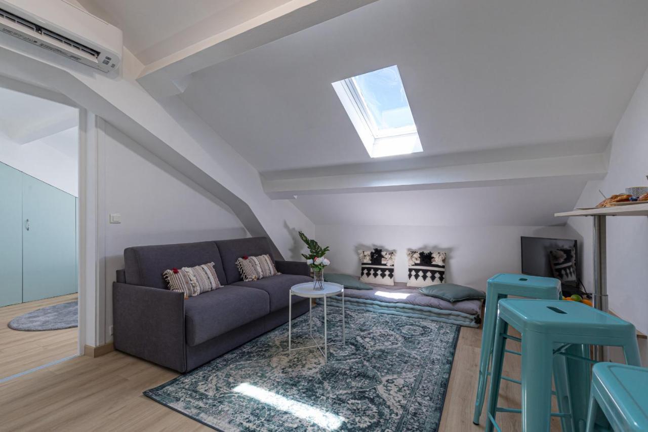 Apartment 7 Deloye - 2 Pieces Renove - Dernier Etage - Clim *